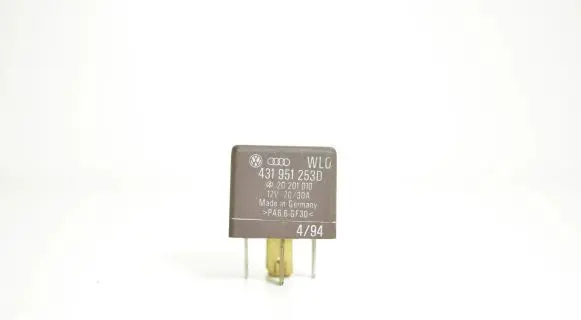 Audi A6 S6 C4 4A Other relay 431951253D