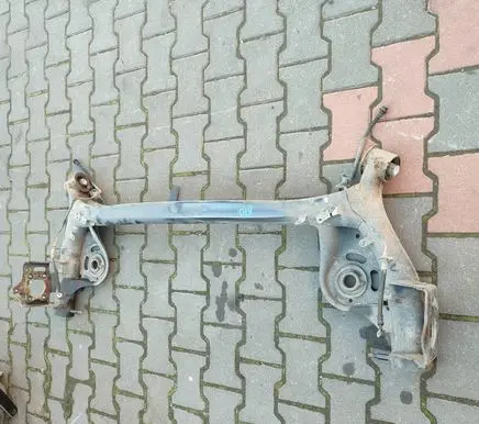 Suzuki Vitara (LY) Rear axle beam 