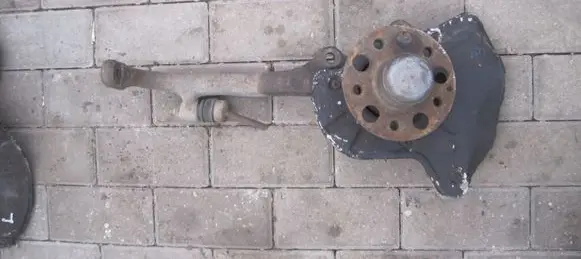 Mercedes-Benz S W221 Front wheel hub spindle knuckle 2129