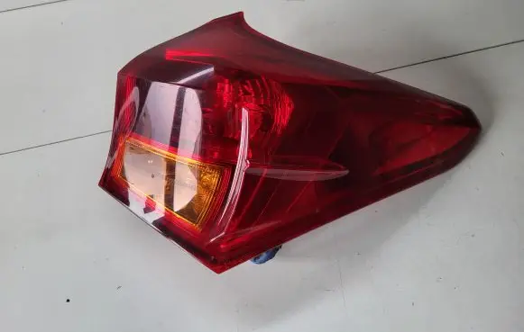 Toyota Auris E180 Rear/tail lights