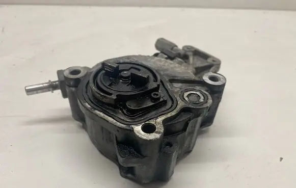 Land Rover Evoque I Vacuum pump D171B1B 2710X