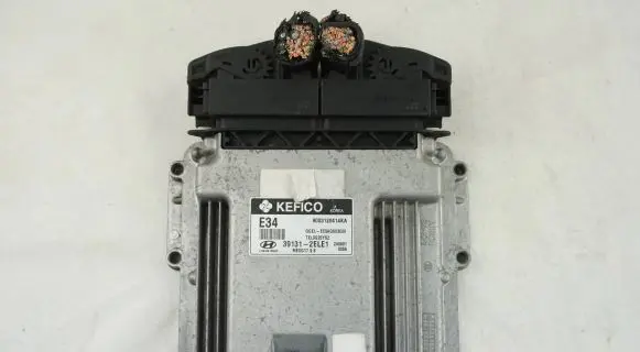 Audi Q5 SQ5 Engine control unit/module ECU 391312ELE1 9003120414KA