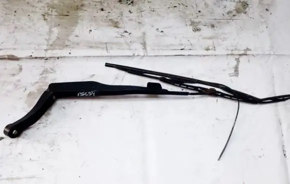 Honda Accord Front wiper blade arm