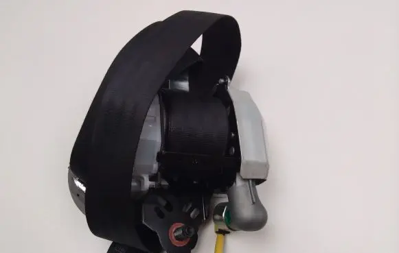 KIA Rio Front seatbelt 888701W600
