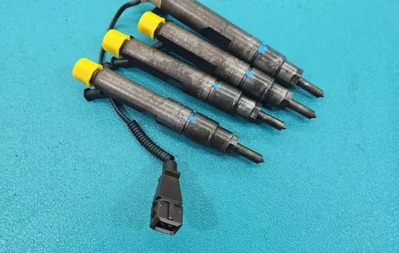 Audi A3 S3 8L Fuel injector 028130201S IMPRK1404266