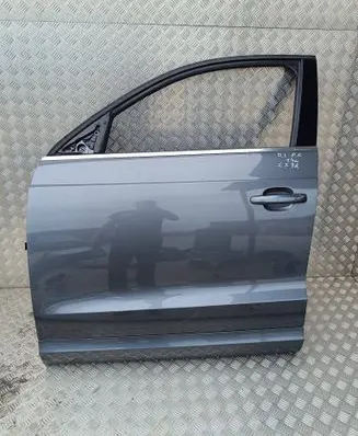 Audi Q3 8U Front door