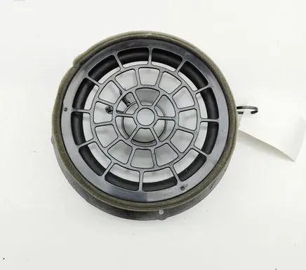 Audi RS Q3 Front door speaker 8U0035415B 3224320010