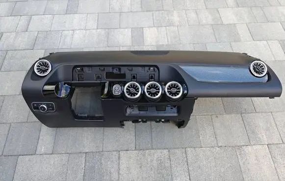Mercedes-Benz B W247 Dashboard 