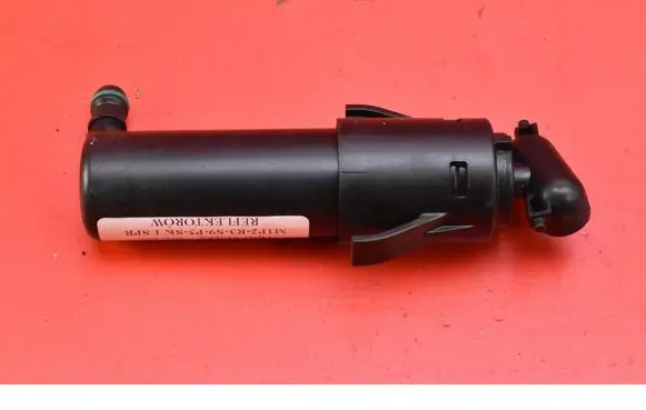 Opel Mokka X Windshield washer spray nozzle 95217681