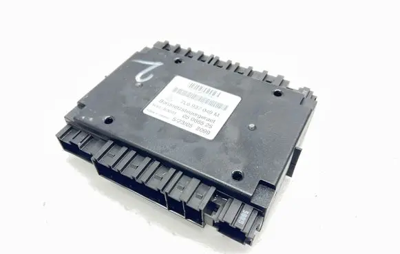 Volkswagen Touareg I Comfort/convenience module 7L6937049M