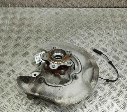 BMW 3 G20 G21 Rear wheel hub 6899305