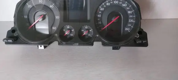 Volkswagen PASSAT B6 Speedometer (instrument cluster) 3C0920870Q A2C53144056
