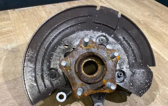 Jaguar F-Type Rear wheel hub EX535A971AC