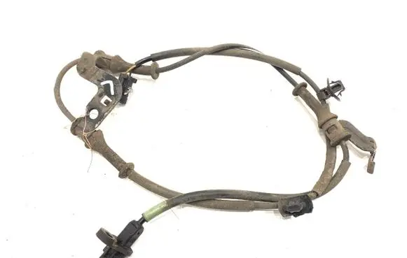 Hyundai i30 ABS wheel speed sensor 