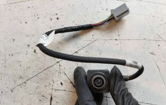 Reversing camera