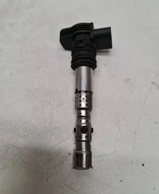 Volkswagen New Beetle High voltage ignition coil 131001FJ