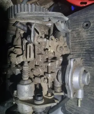 Peugeot 406 In tank fuel pump screw locking ring/nut 