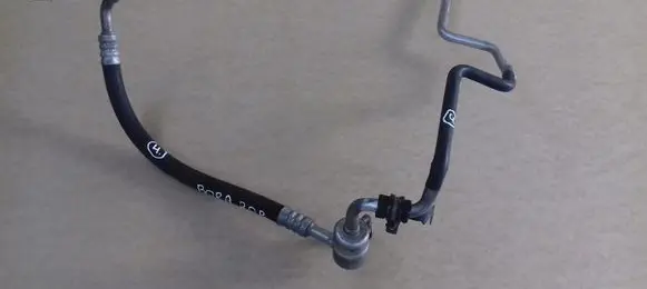 Volkswagen Bora Air conditioning (A/C) pipe/hose 