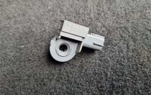 Volvo V40 Airbag deployment crash/impact sensor 31387891