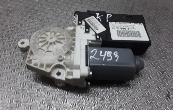 Peugeot 807 Front door window regulator motor 1400208680