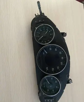 Mercedes-Benz CLS C219 Speedometer (instrument cluster) 2195405811