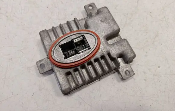 BMW 5 F10 F11 Xenon control unit/module 7237647 63117237647 63117237644