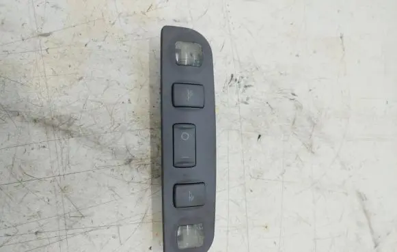 Audi A4 S4 B5 8D Front seat light 8D0947111 8d0947111aa