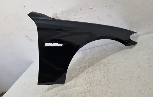 BMW 5 F10 F11 Fender 5672362