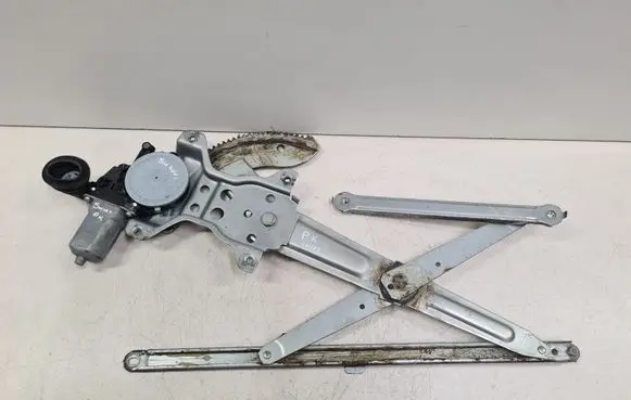 Suzuki Swift I Front door window regulator with motor 8346063J00 2621003380