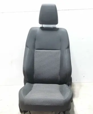 Toyota Auris E180 Front driver seat 2110699 562806