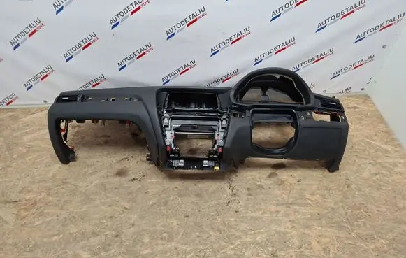 BMW X3 F25 Dashboard 10055913 6226150 9183793