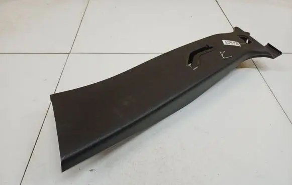 Volvo V50 (D) pillar trim (bottom) 9486845LH