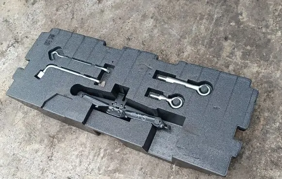 Mazda CX-5 Glove box in trunk 