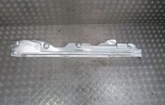 Mercedes-Benz G W463 2nd Gen Engine cover (trim)