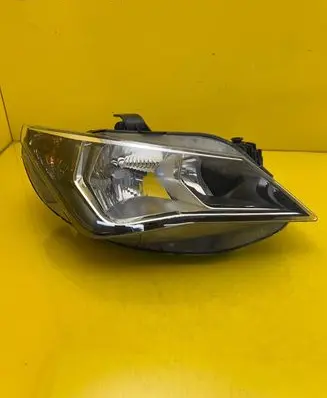Seat Ibiza IV (6J,6P) Headlight/headlamp 6J1941006F