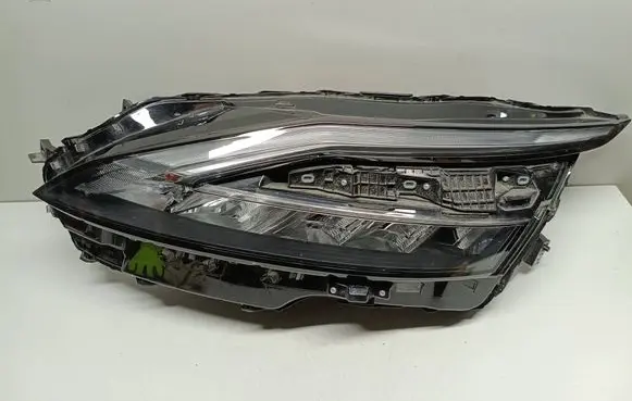 Nissan Qashqai J12 Headlight/headlamp 1008D02G