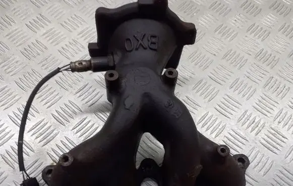 Nissan Micra Exhaust manifold