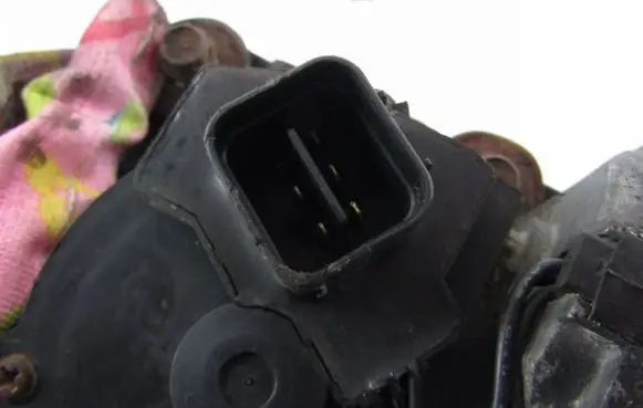 KIA Carnival Wiper motor