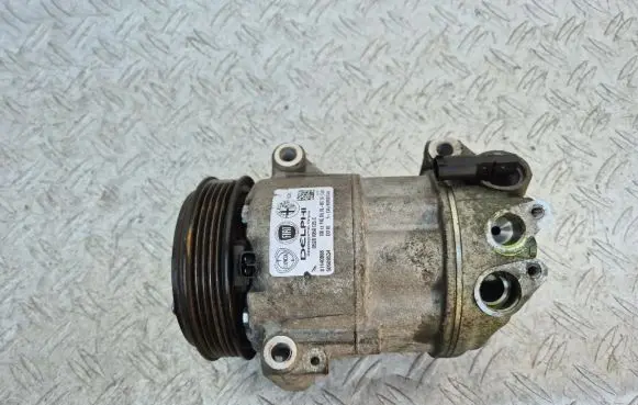 Alfa Romeo Giulietta Air conditioning (A/C) compressor (pump) 50509534 01140866
