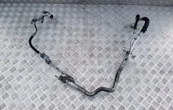Air conditioning (A/C) pipe/hose