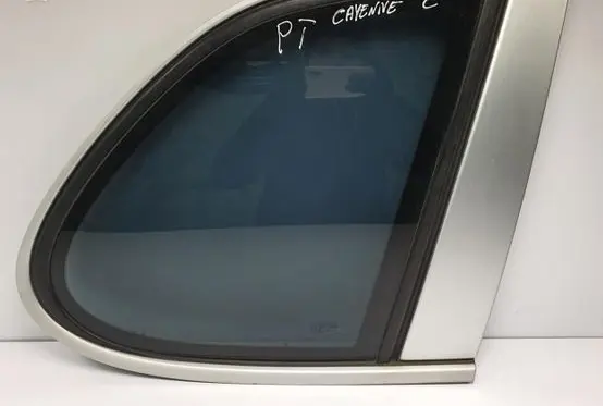 Porsche Cayenne (9PA) Rear side window 7L5845299