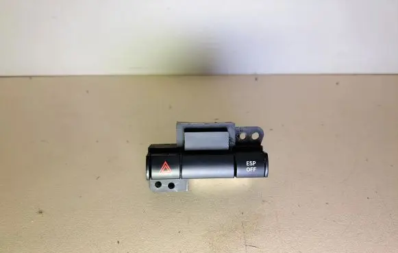 Chrysler Grand Voyager V Hazard light switch 04602418AI