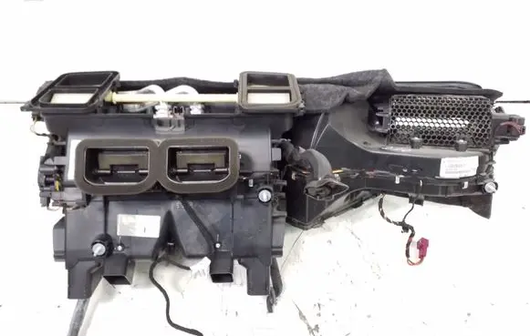 Mercedes-Benz E C207 W207 Interior heater climate box assembly A2048303503 A2128305060