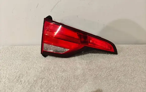 Audi A4 S4 B9 Tailgate rear/tail lights 
