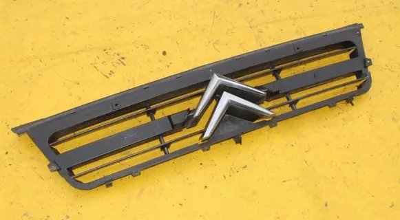 Citroen Jumper Front grill 1304699070