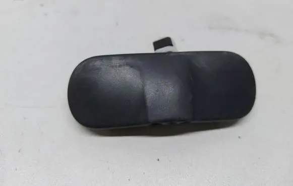 Volkswagen PASSAT B6 Windshield washer spray nozzle 8T0955980
