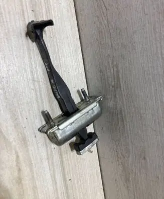 Ford Kuga II Rear door check strap stopper CJ54S27200AA
