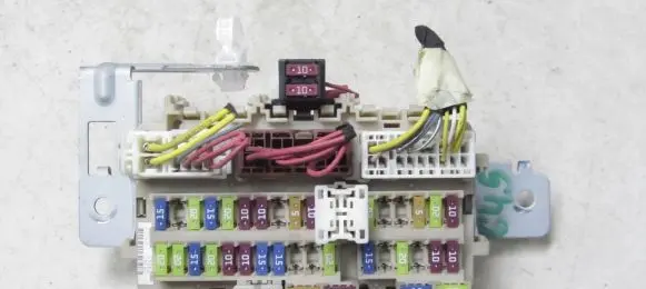 Renault Kadjar Fuse module