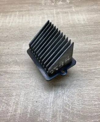 Mazda 626 Heater blower motor/fan resistor KJ180B26R