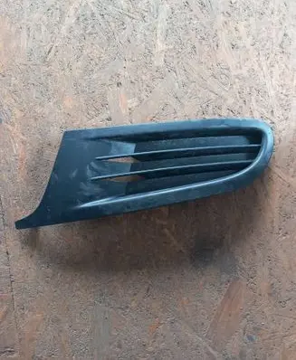 Volkswagen Golf VI Front bumper lower grill 1K9853665A